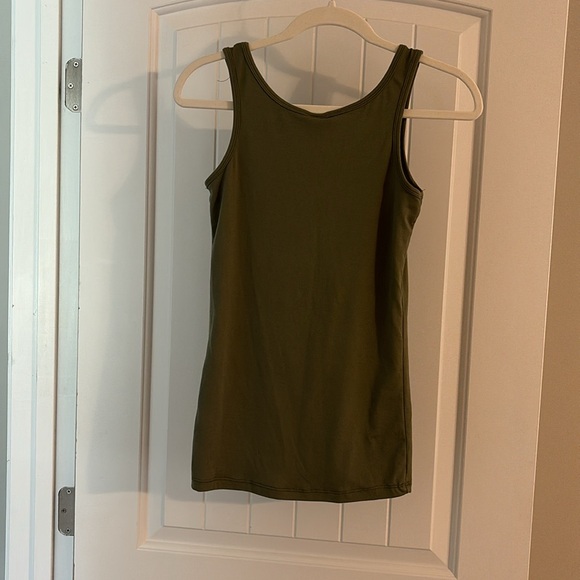 Army Green tank top - Picture 2 of 3